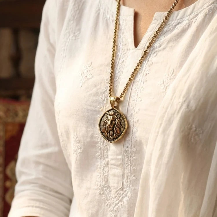 Leo (Singh) Rashi Pendant