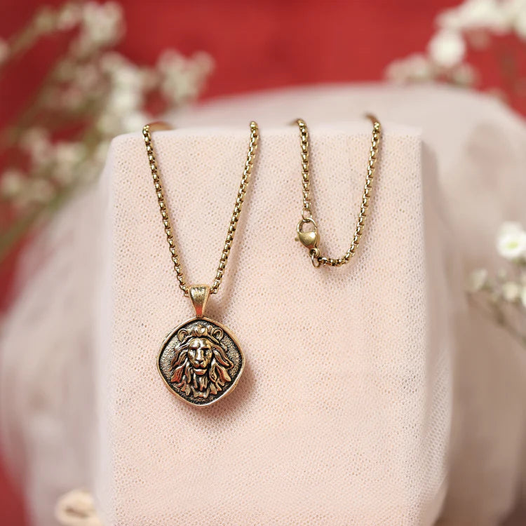 Leo (Singh) Rashi Pendant